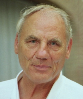 Dr, med. mag. theol. Ryke Geerd Hamer